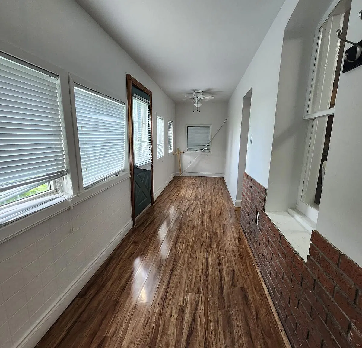 3 bed, $2,200 — Photo 4