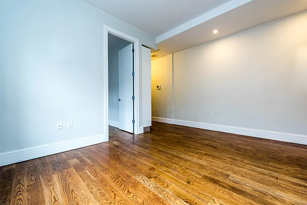 Rented by Nooklyn NYC LLC | media 2