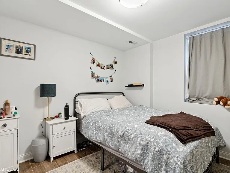 330 W Evergreen Ave #1 — Photo 9