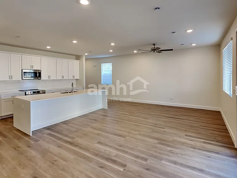 148 Nico Azalea Ln — Photo 5
