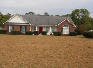 106 Valley Oak Dr, Bunnlevel, NC 28323
