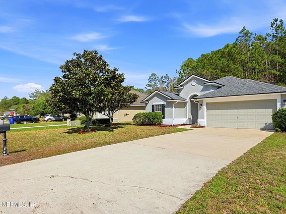 3rd image of 2108 S CRANBROOK Avenue
