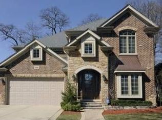 700 S Home, Barrington, IL 60068