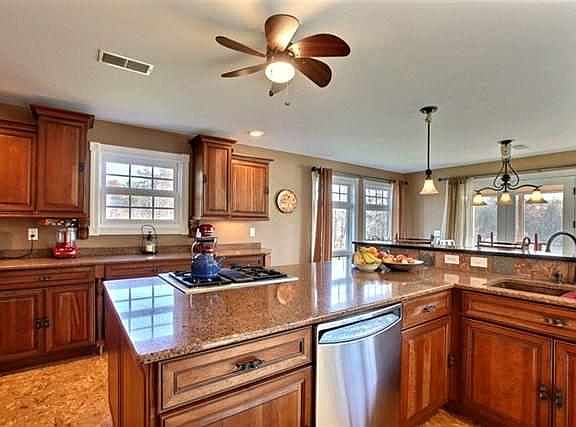 3rd image of 1930 River Vista Dr