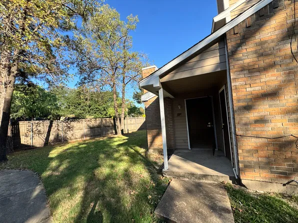 7200 T C Jester Blvd, Houston, TX