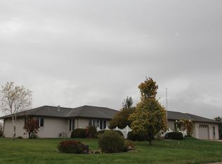 330 Allan St, Allison, IA 50602