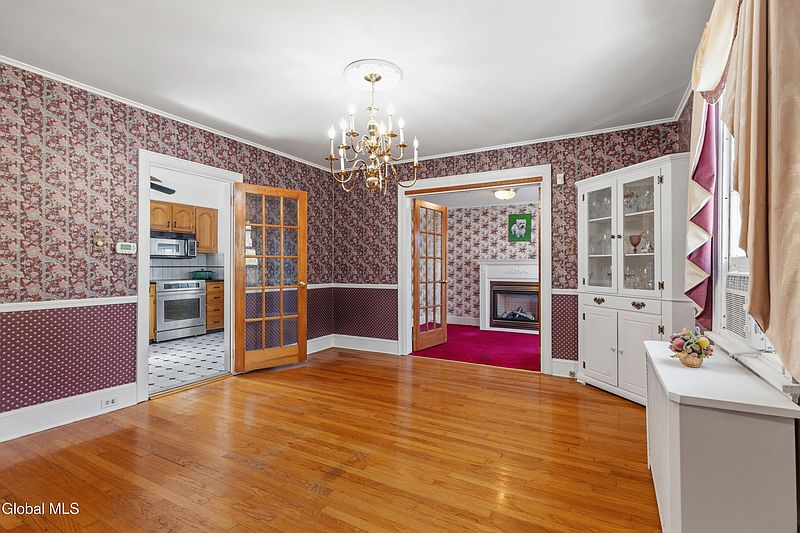 5th image of 1590 Wendell Avenue