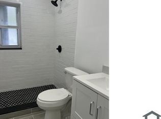 530 NW 104th St, Miami, FL 33150