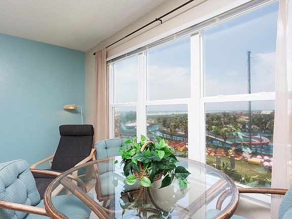5th image of 130 Padre Blvd #611