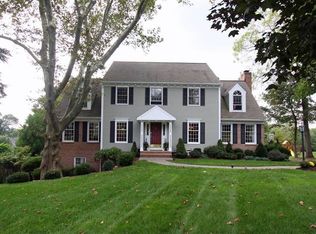 40 Walsingham Rd, Mendham Twsp, NJ 07945