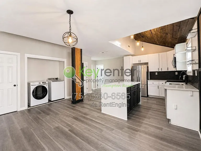 3308 Monroe St — Photo 16