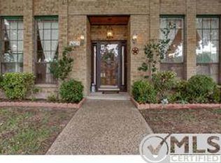 10123 Chisholm Trl, Dallas, TX 75243