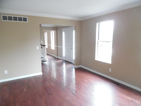 3rd image of 6225 Huckleberry Ln