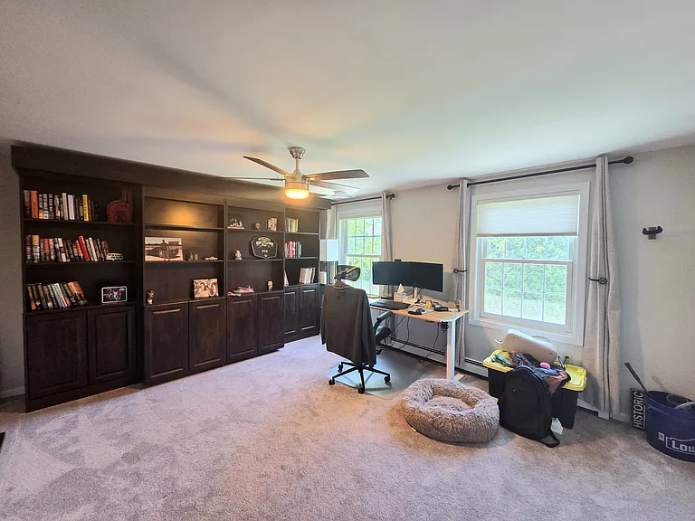 10 Amanda Way — Photo 18