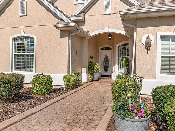 4th image of 8391 SW 84th Loop