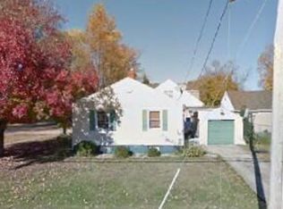 1948 S Douglas Ave, Springfield, IL 62704