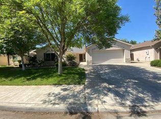 5602 W Floradora Ave, Fresno, CA 93722