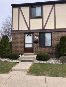 37326 Matthew Ct, Clinton Township, MI, 48036