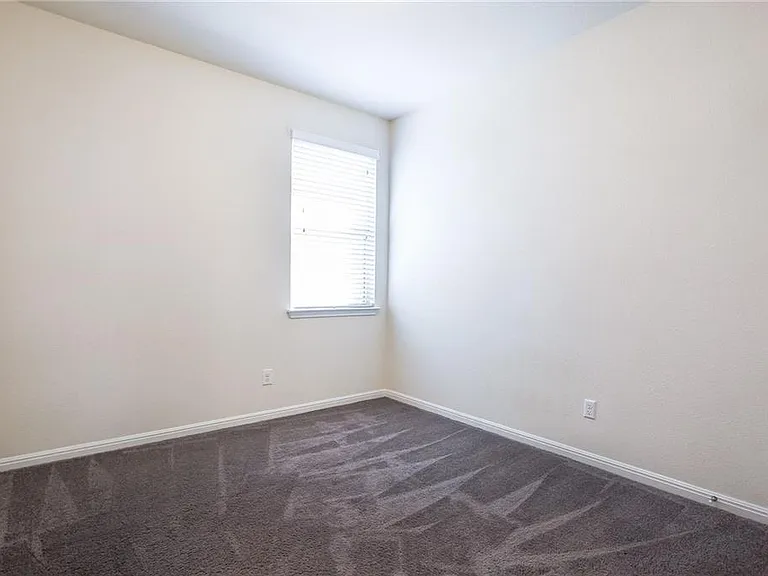 637 Gabrielle Anne Dr — Photo 13