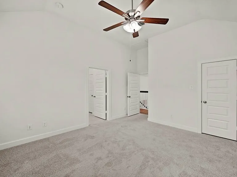 11422 Waterford Spring Trl — Photo 16