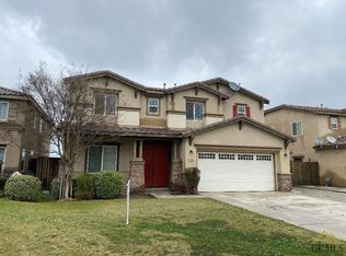5518 Viewcrest Dr, Bakersfield, CA 93313