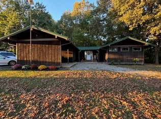 829 Cave Spring Rd, Greenville, KY 42345