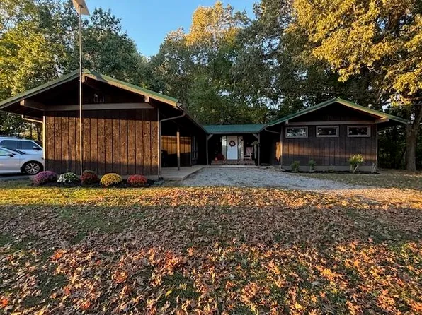 829 Cave Spring Rd, Greenville, KY 42345