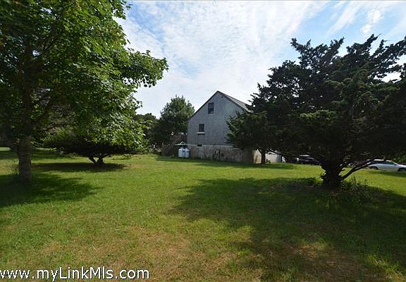 Side of house on Rear Lot looking from Clevelandtown Road side.
