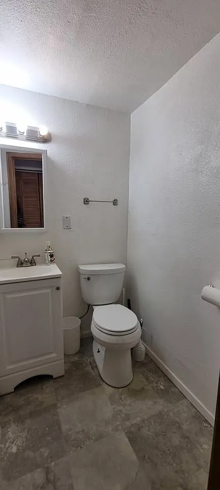 2 bed, 1000 sqft, $1,650 — Photo 1