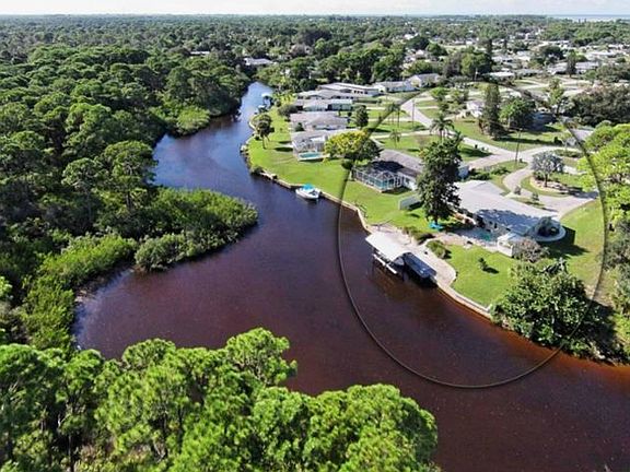 3rd image of 2150 Oyster Creek Dr