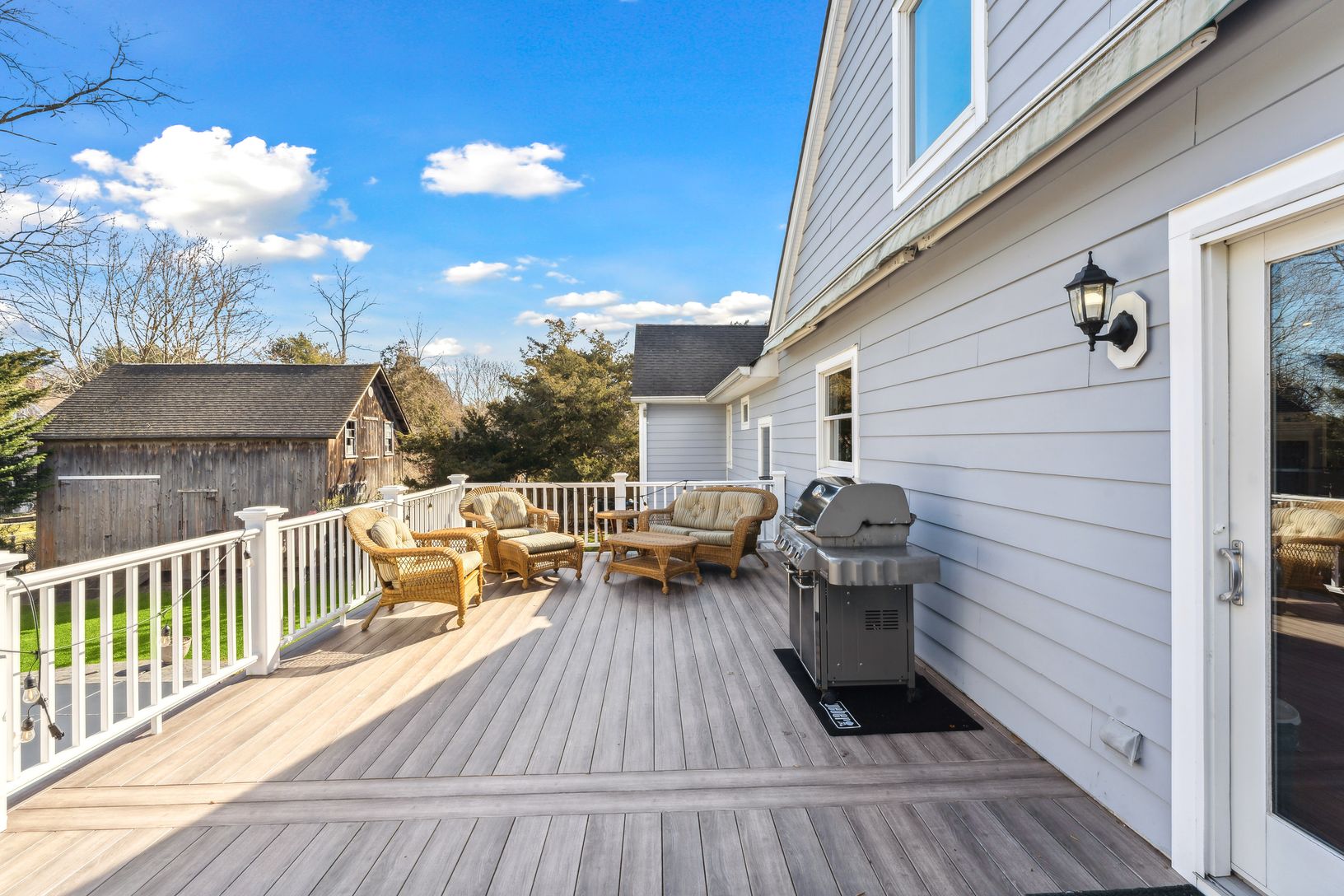  Deck Overlooking Pool 