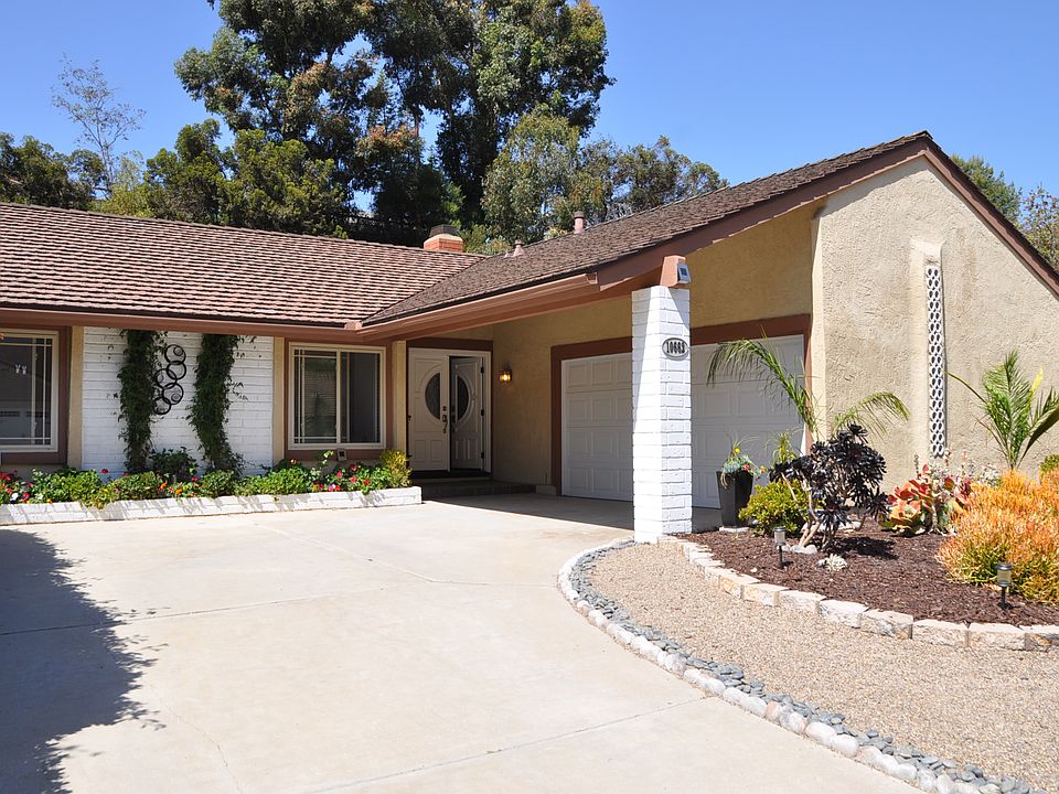 1st image of 10662 Canyon Lake Dr