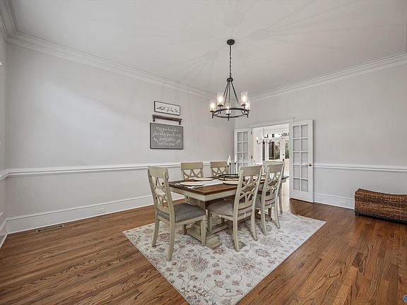 3rd image of 2746 Tammerack Ln SE