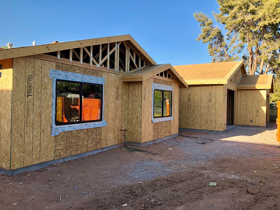 1st image of 3838 E Glenrosa Ave