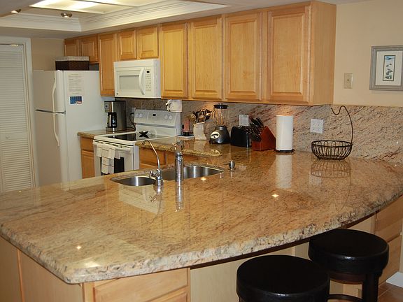 3rd image of 2216 Gulf Blvd