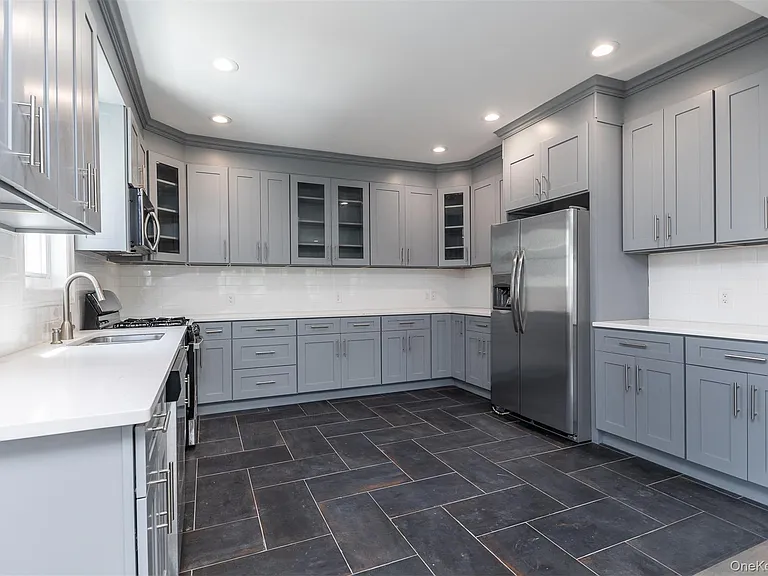 57 Earle Ave #1 — Photo 15