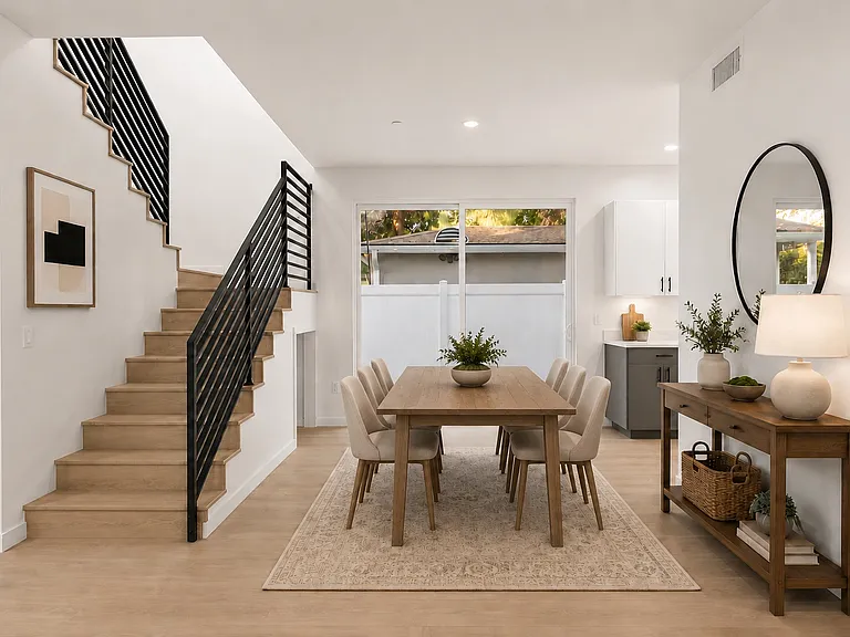8730 Etiwanda Ave #2 — Photo 4