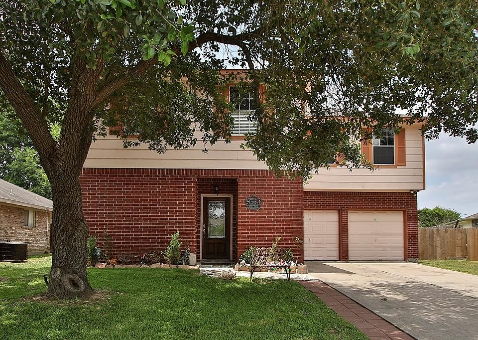 1st image of 2302 Denridge Dr
