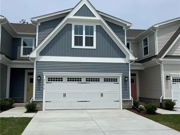 23079 Preserve Pl, Carrollton, VA 23314