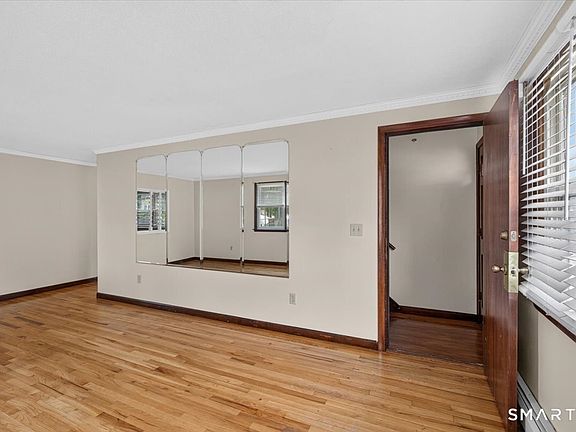 4th image of 9-11 Goodwin Place
