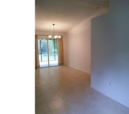 5th image of 5130 Coral Wood Dr