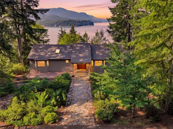 6607 Crimson Sky Loop NW, Seabeck, WA 98380