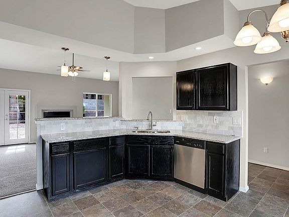 Kitchen_2