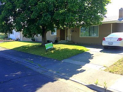 1st image of 931 S Skyline Dr