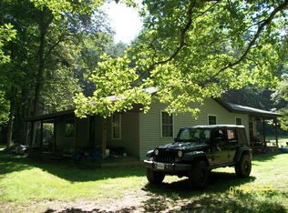 11157 Cowpasture River Rd S, Williamsville, VA 24487