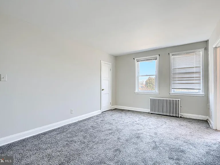 5626 Midwood Ave #2 — Photo 8