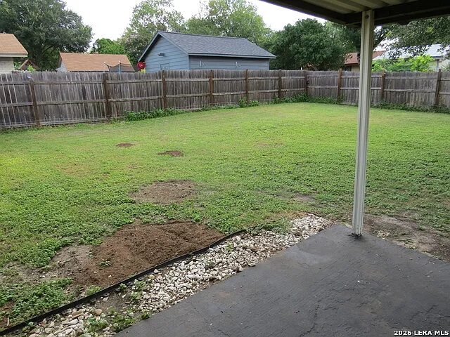 7410 Castle Crown — Photo 20