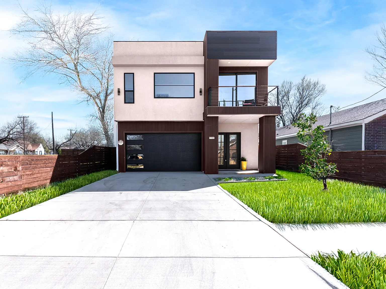 4 bed, 3.5 bath, 2878 sqft, $4,750 — Photo 2