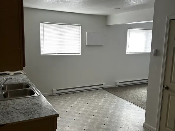 2061 Tremainsville Rd #11, Toledo, OH 43613