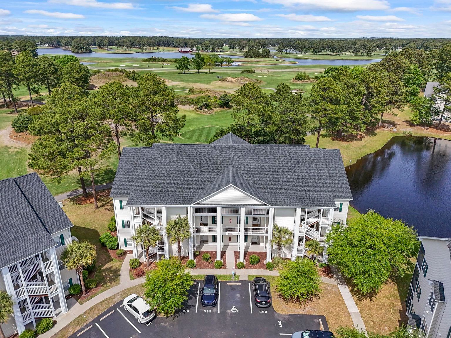 6000 Windsor Green Way #304